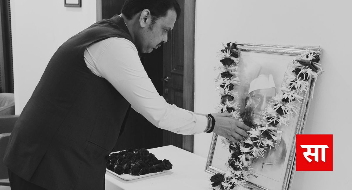 भारताचे पहिले कृषिमंत्री आणि शिक्षण क्षेत्रातील दिग्गज, डॉ. पंजाबराव देशमुख यांचे जीवन आणि कार्य. त्यांच्या योगदानामुळे भारतीय कृषी आणि शिक्षण क्षेत्रात झालेले बदल जाणून घ्या.